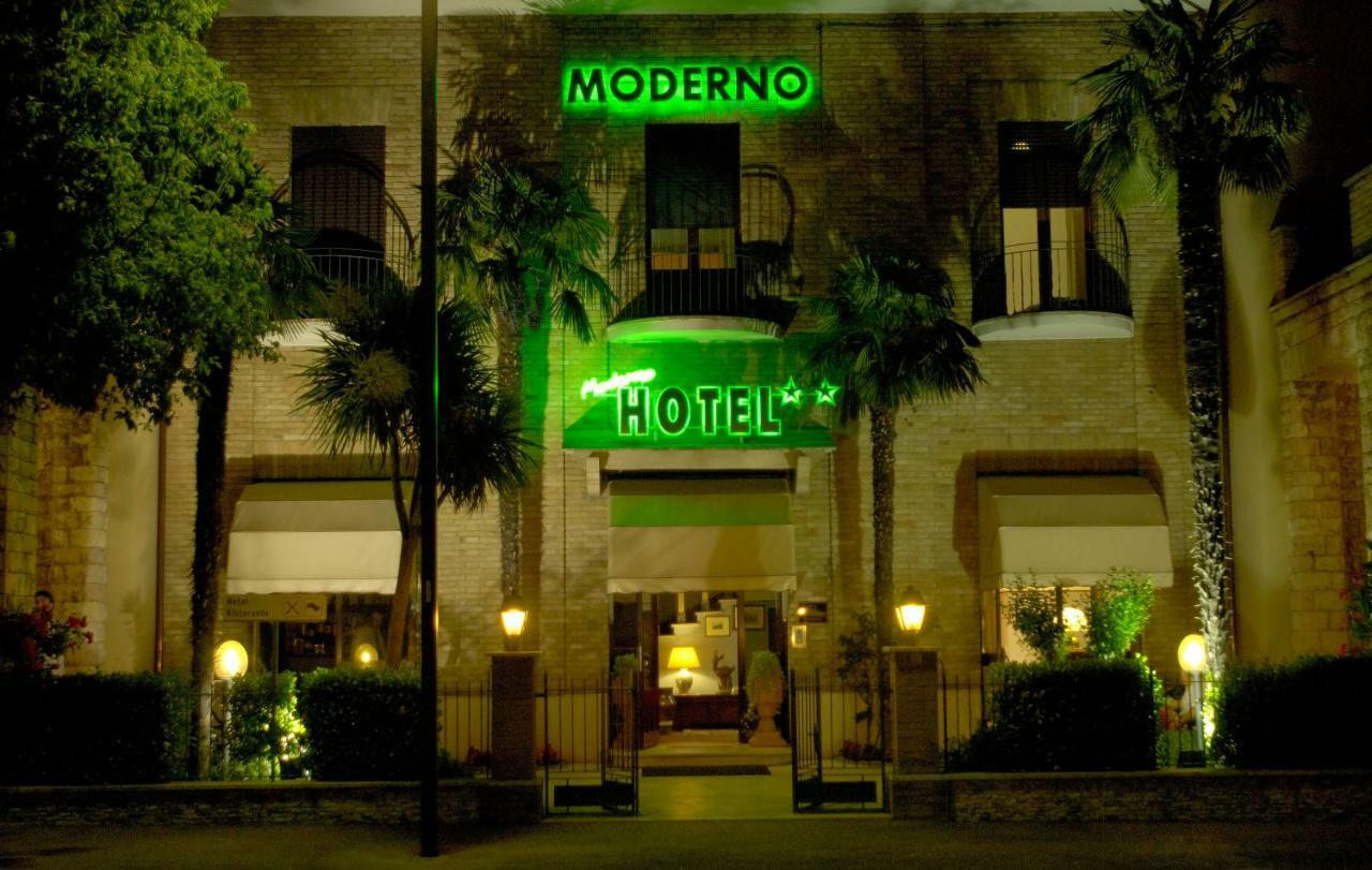 Hotel Moderno Асизи Екстериор снимка